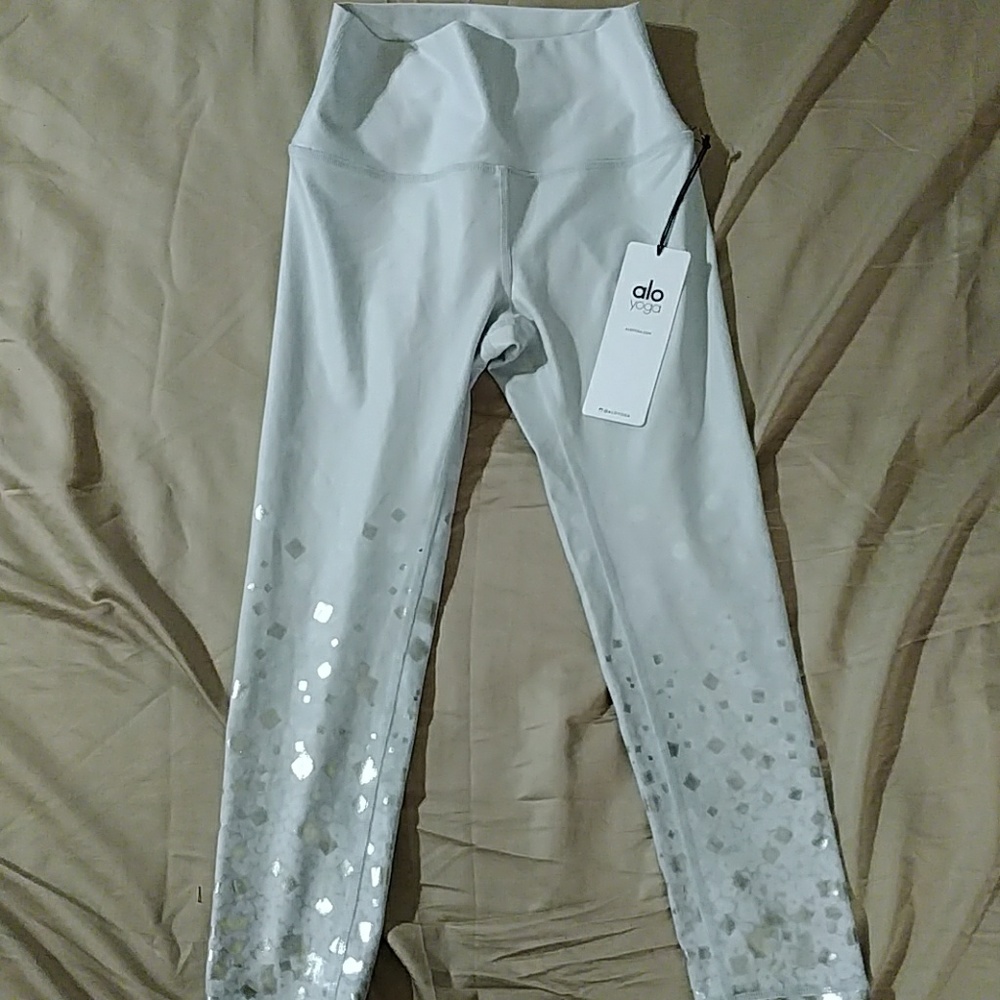 Alo yoga high waist Airbrush Capri